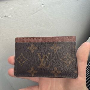 Louis Vuitton Dark Brown Monogram Key Holder. Barely used in great condition